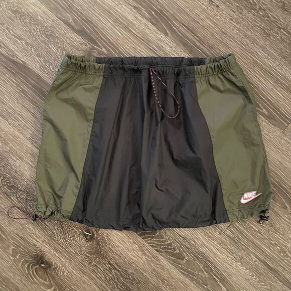 Nike Sportswear Icon Clash Skirt - Picture 1 of 6